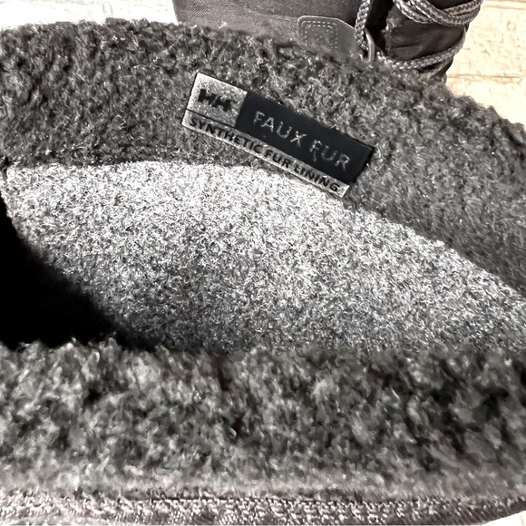 Helly Hansen Men’s winter boots US size 9 - Picture 9 of 15
